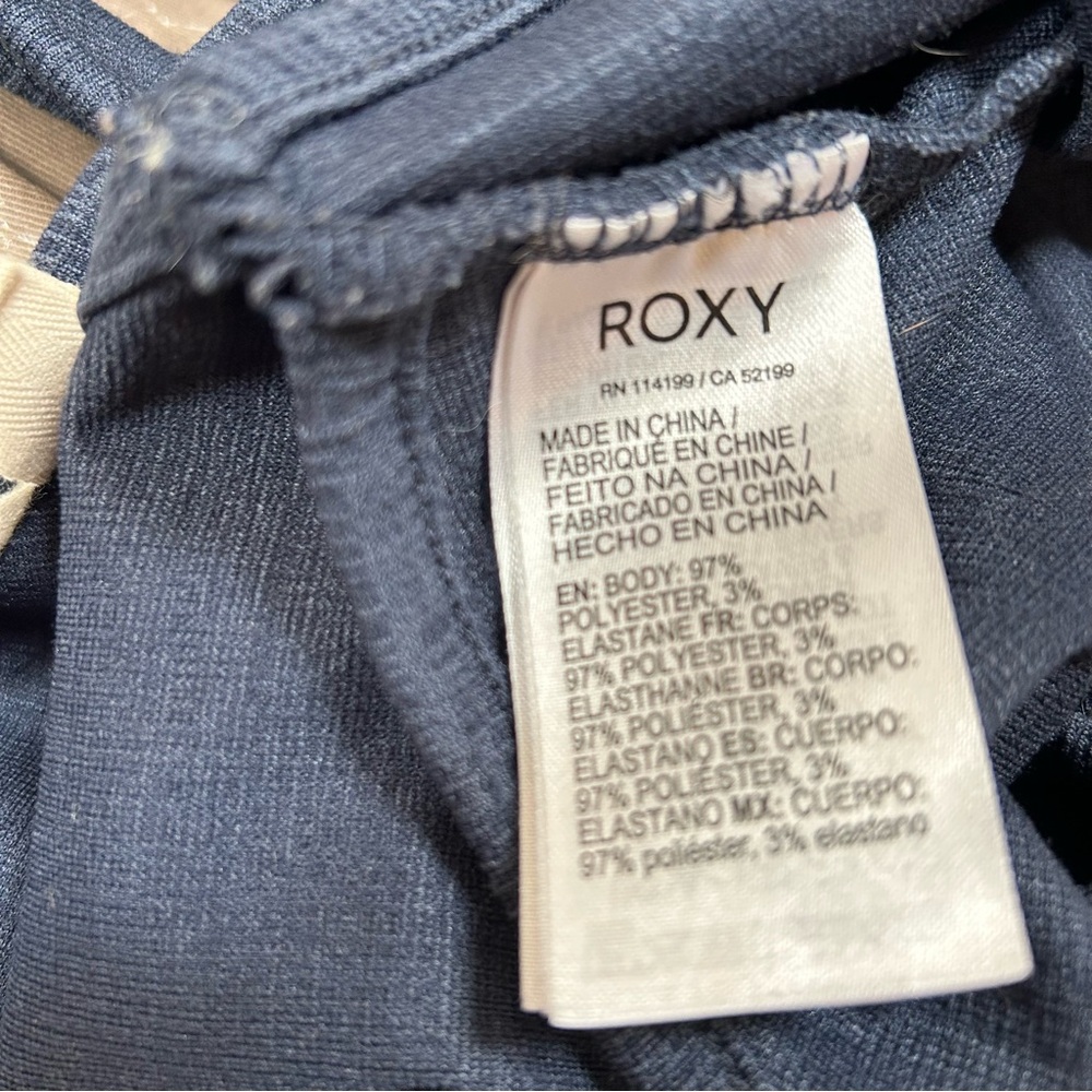 ROXY Women's Keepsake Crop Top Back Detailing, Size small Navy Blue - Picture 9 of 9